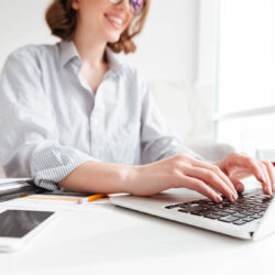 trabalhar pela internet - profissoes home office