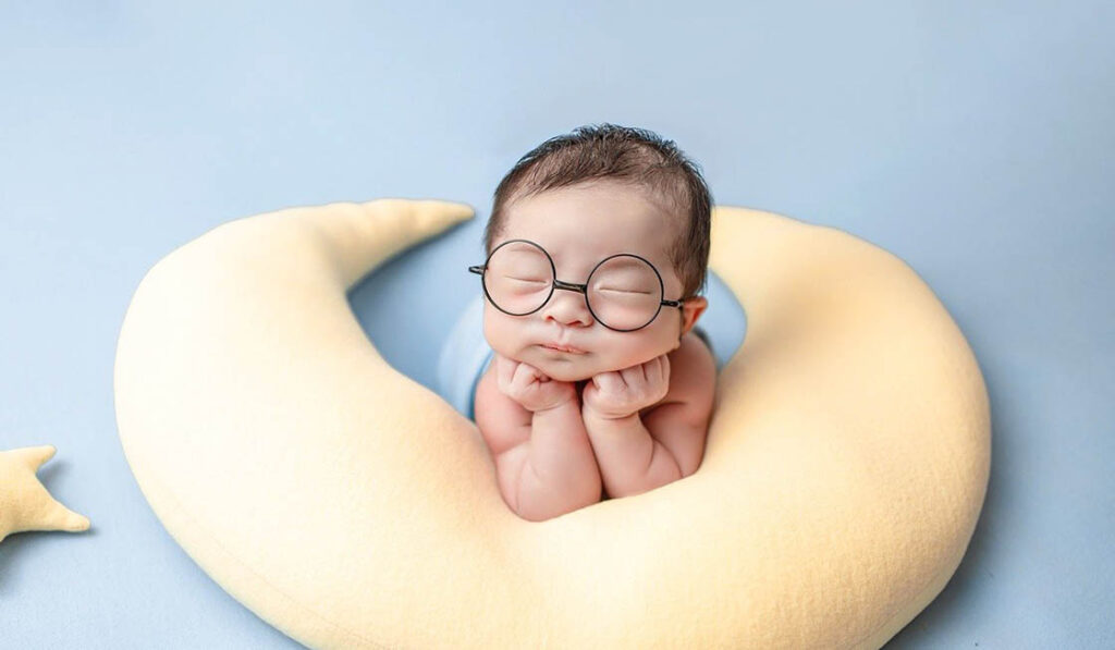 É Normal Bebê Recém Nascido Dormir Muito?
