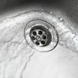 Como Desentupir Pia da Cozinha de forma fácil!