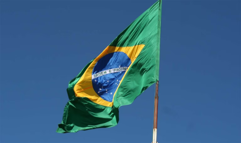 5 Ways Immigrant Mothers Can Find Work in Brazil Without a College Degree